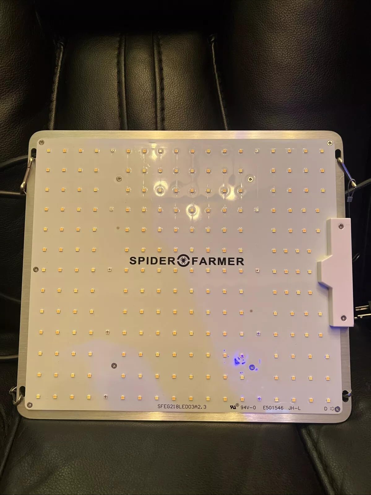 Spider Farmer SF1000D LED Grow Light, Dimmable Full Spectrum for 2x2 Tent customer photo 2