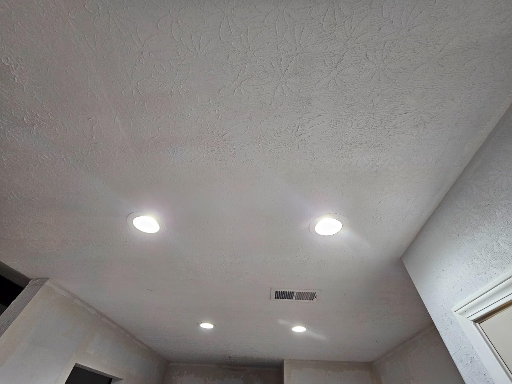 Sunco 24 Pack 6 Inch Canless LED Ultra-Slim Recessed Light, 5CCT, 14W=100W customer photo 2