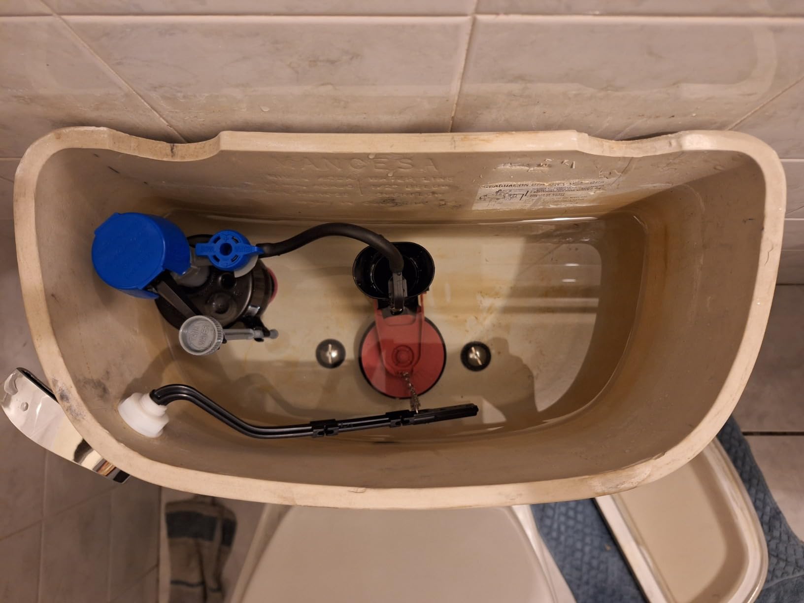 Fluidmaster PerforMAX 2-Inch Toilet Repair Kit, Complete Toilet Fix customer photo 2