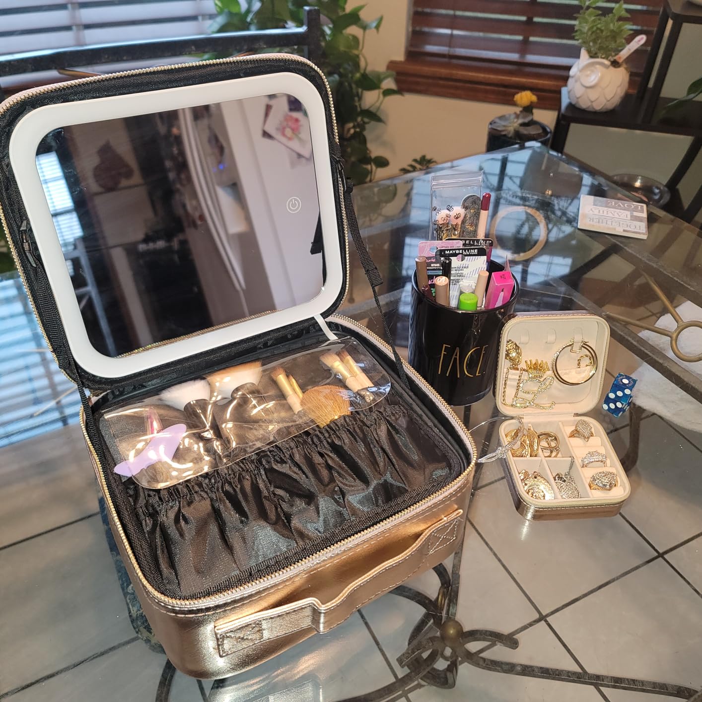Extrei Gent Makeup Travel Train Case with Mirror LED Light 3 Adjustable Brightness Large Cosmetic Bag Portable Storage Adjustable Partition Waterproof Makeup Brushes Make up Jewelry Gift for Women customer photo 2