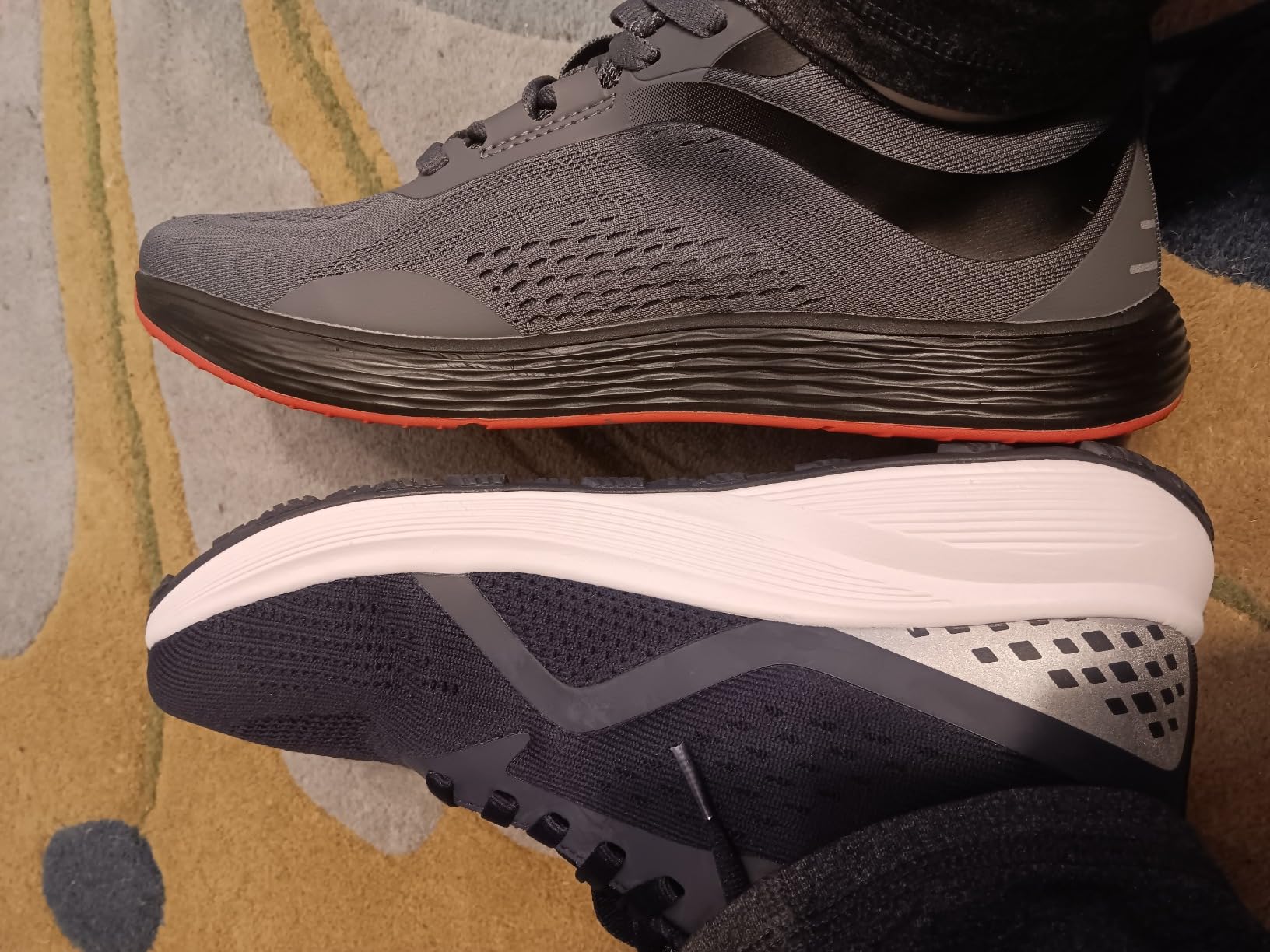 BRONAX Men's Wide Toe Box Supportive Road Running Shoes S71 customer photo 2