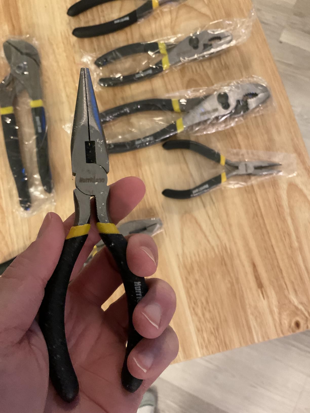 HURRICANE 3-Piece Pliers Set - Heavy-Duty with 8-Inch Linesman, Needle Nose Pliers and 6-Inch Diagonal Cutters for Basic Repair customer photo 2