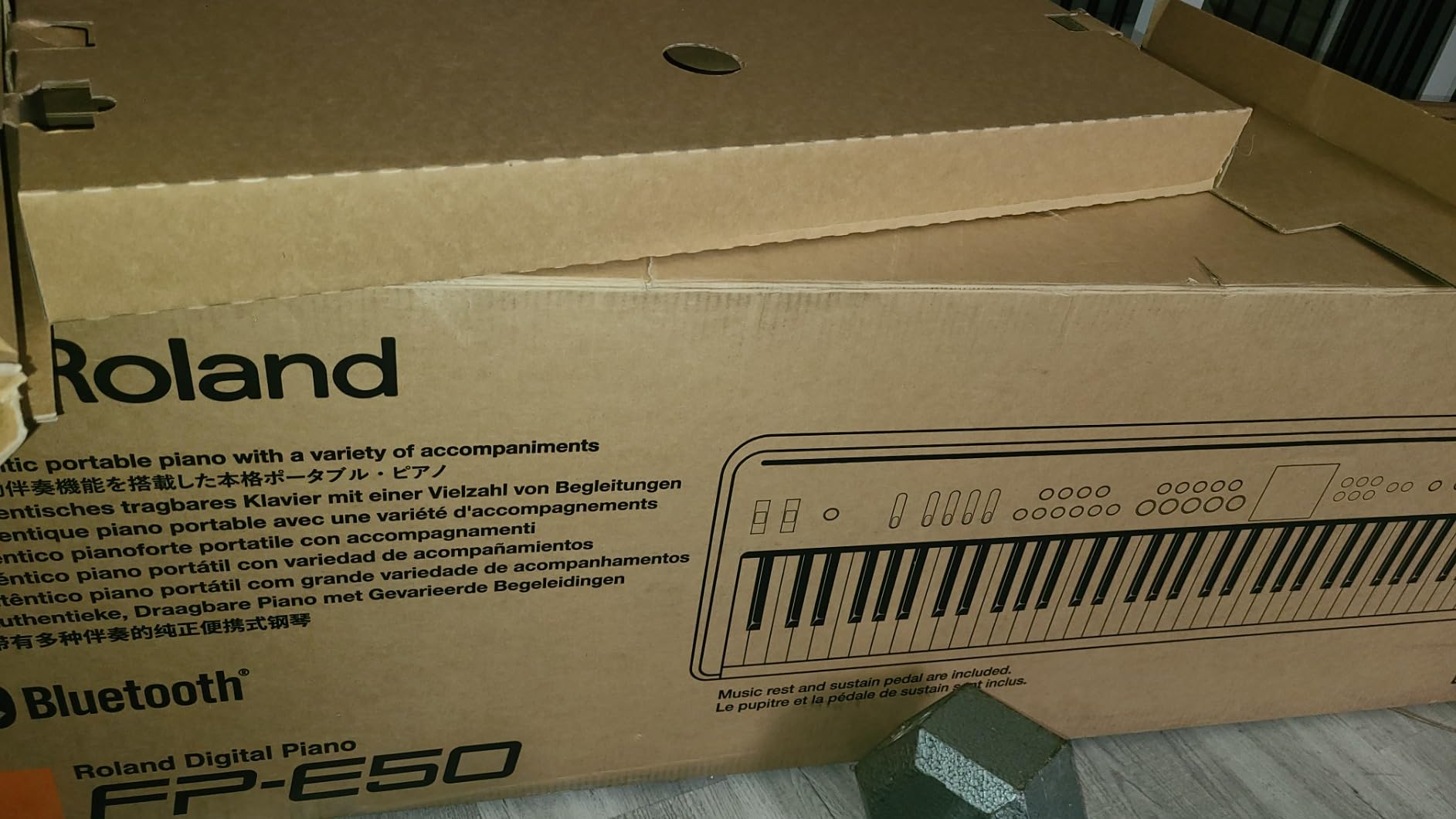 Roland FP-E50 Digital Piano customer photo 2