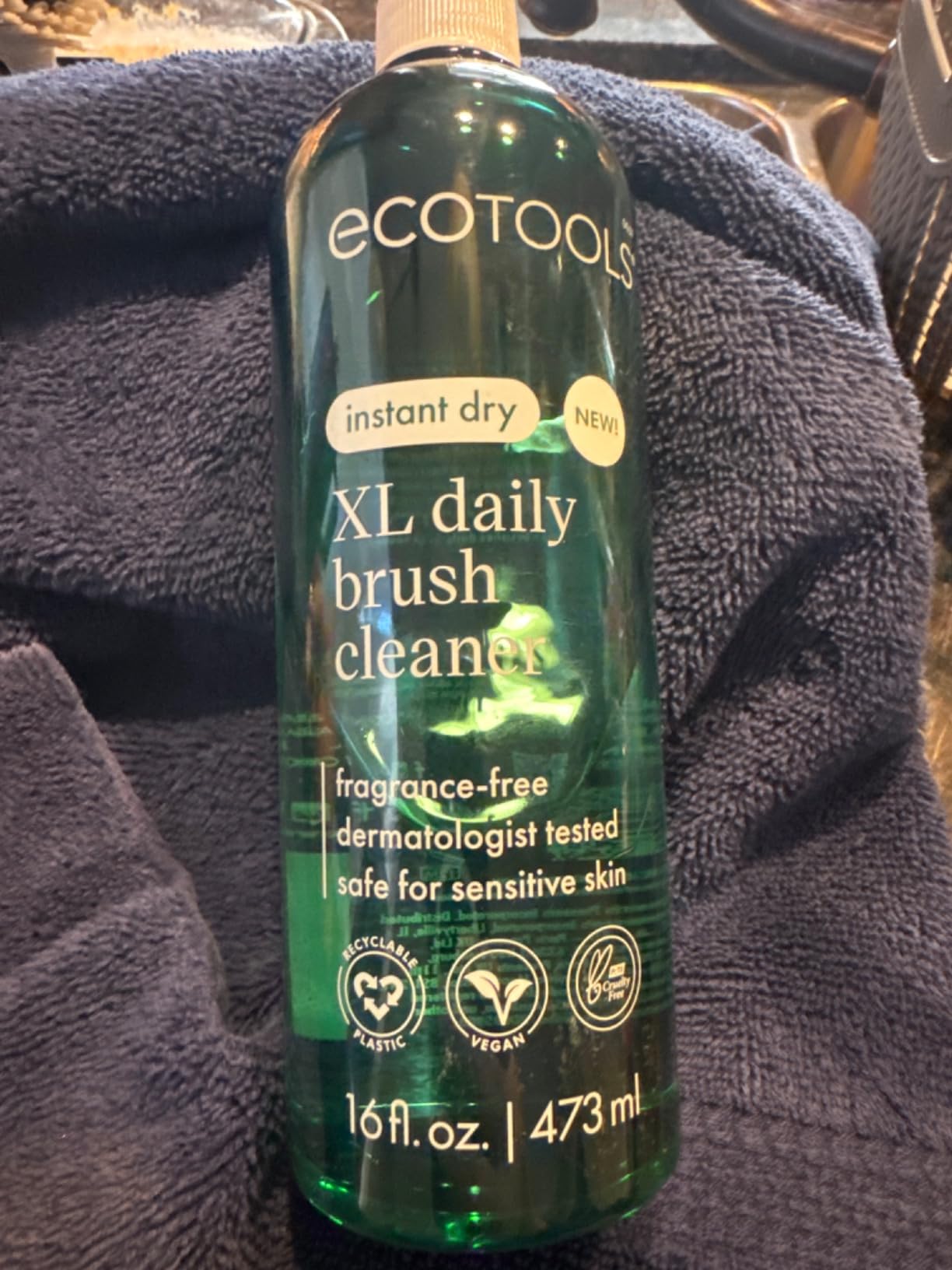 EcoTools Daily Brush Cleaner, Makeup Brush Cleanser Spray, 3 fl oz customer photo 2