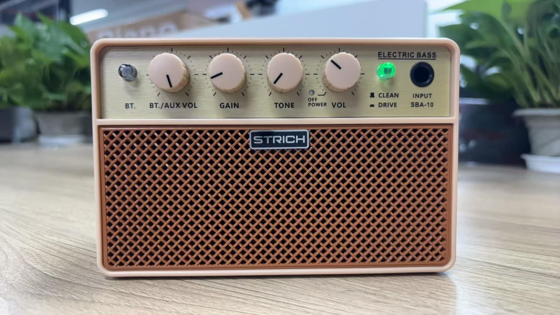 STRICH 2 x 5W Mini Bass Practice Amp, Rechargeable, Clean/Drive, Brown customer photo 2