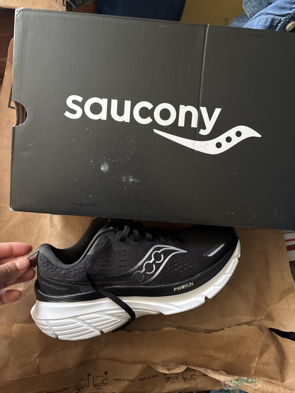 Saucony Women's Guide 18 Sneaker customer photo 1