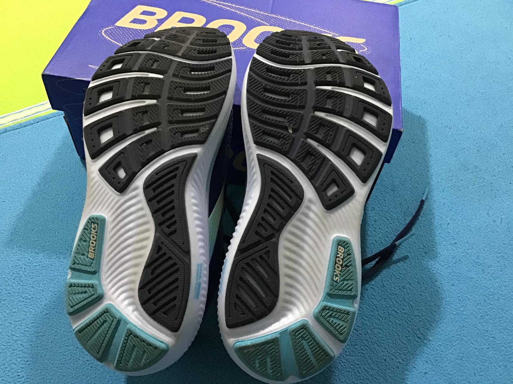 Brooks Women’s Ghost 17 Neutral Running Shoe customer photo 1
