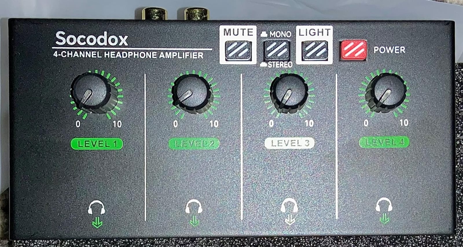 4 Channel Headphone Amplifier, 8 Outputs Stereo Audio Amplifier customer photo 1