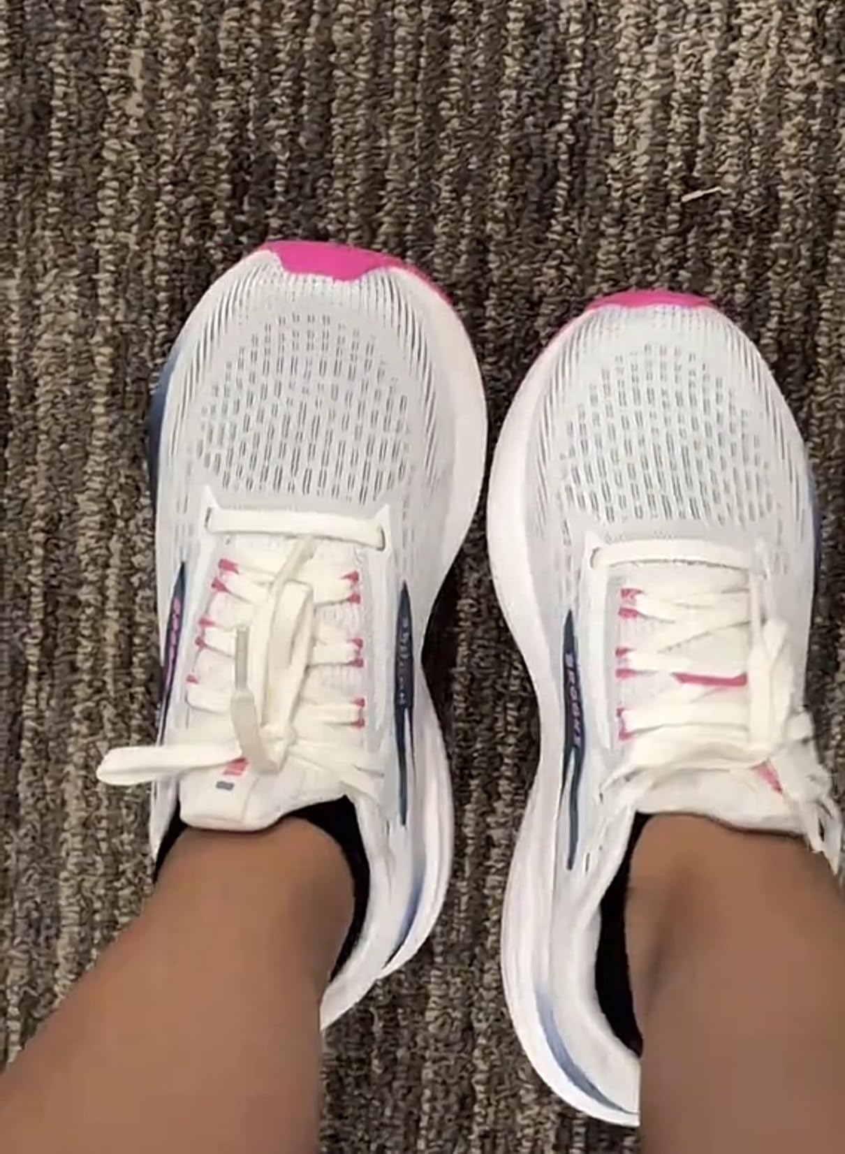 Brooks Women’s Revel 8 Running Shoe customer photo 1