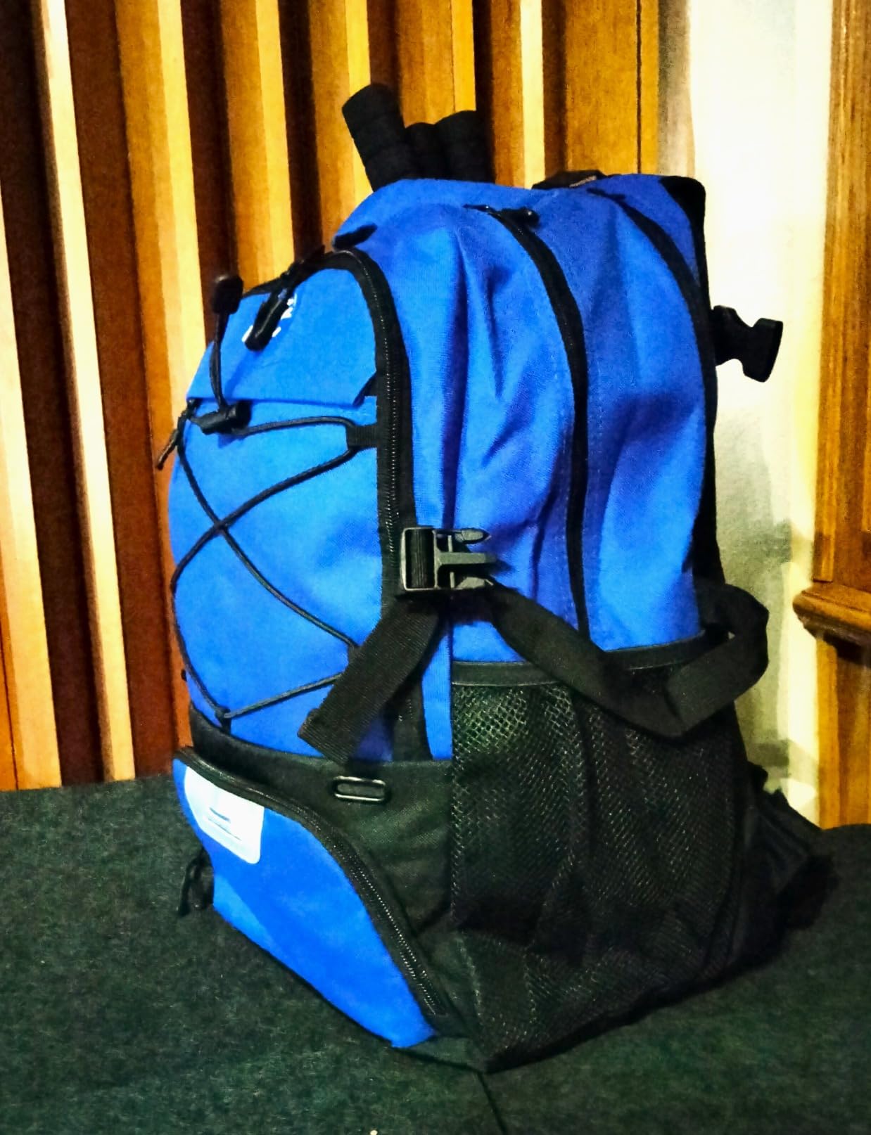 WOLT Tennis Bag - Large Tennis Racket Backpack for Men & Women - Ventilated Shoe Compartment - Holds 2 Rackets customer photo 1