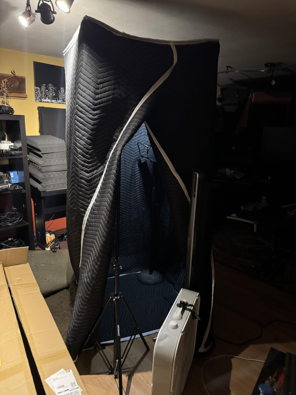 Portable Vocal Booth,Recording Booth Sound Booth for Recording Echo-Free Vocals Complete Home Recording Studio Foldable with Travel Bag for Voiceovers, Podcasts & Music customer photo 2