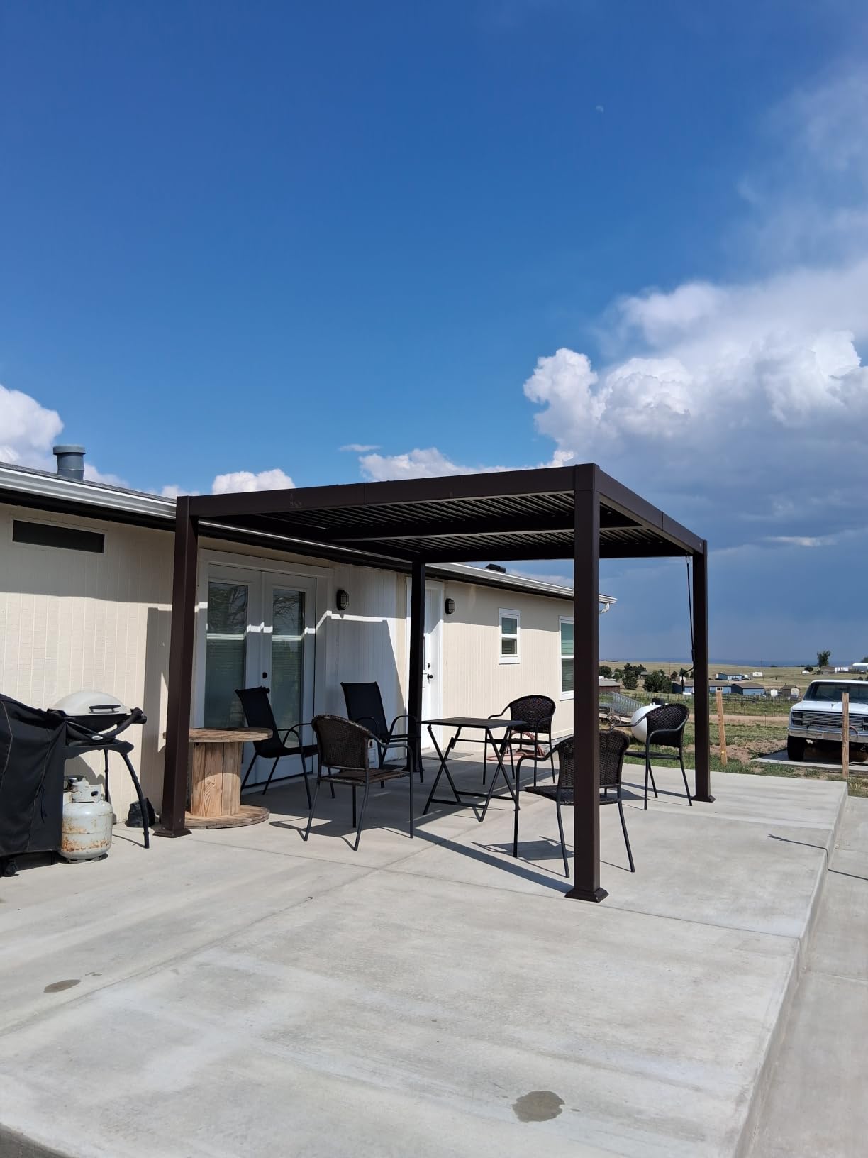 PURPLE LEAF Outdoor Louvered Pergola 10' x 16' Patio Aluminum Gazebo Bronze customer photo 1