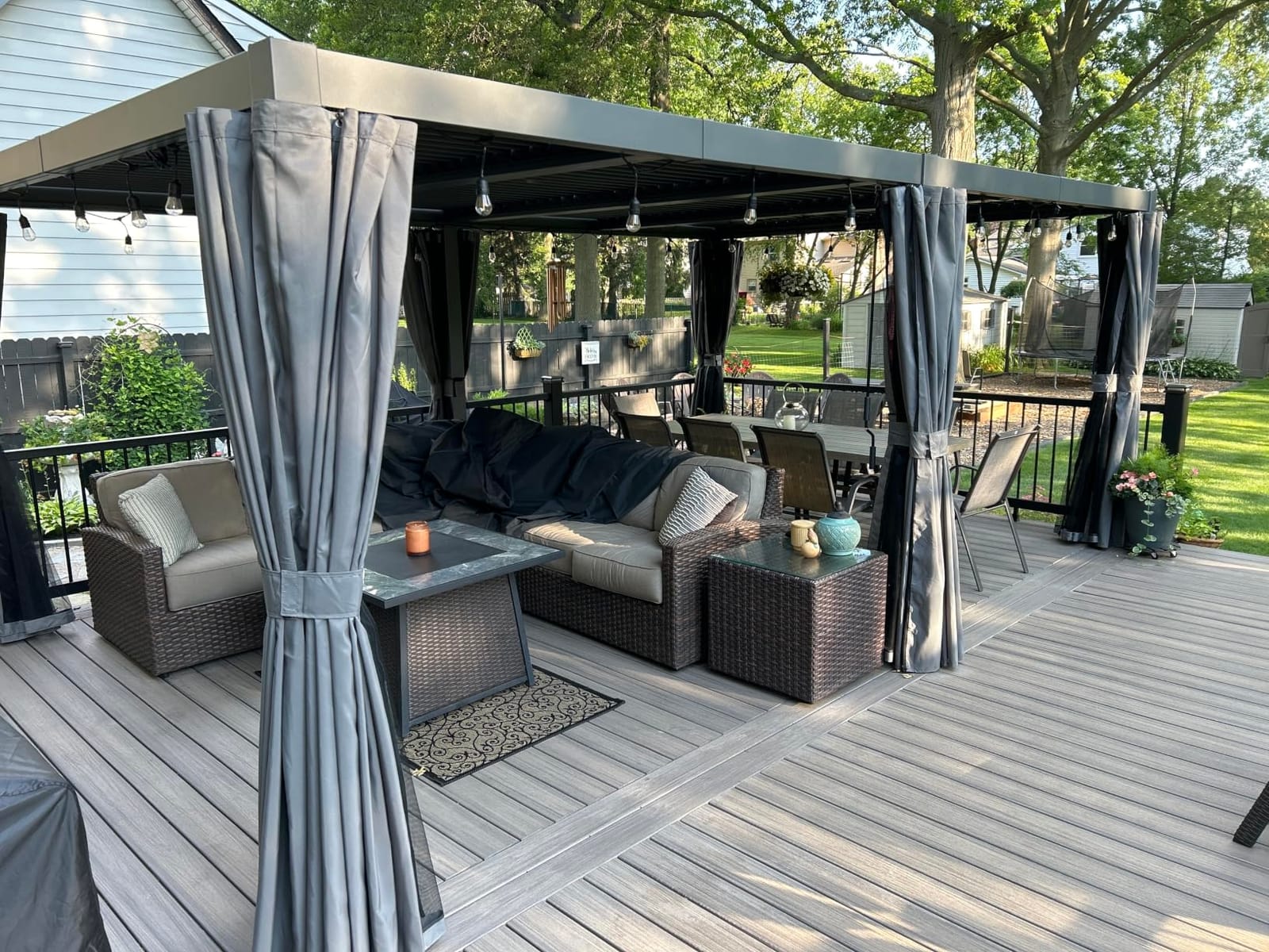 Aoxun Louvered Pergola 10x10 All-Aluminum, Waterproof Curtains and Netting customer photo 2