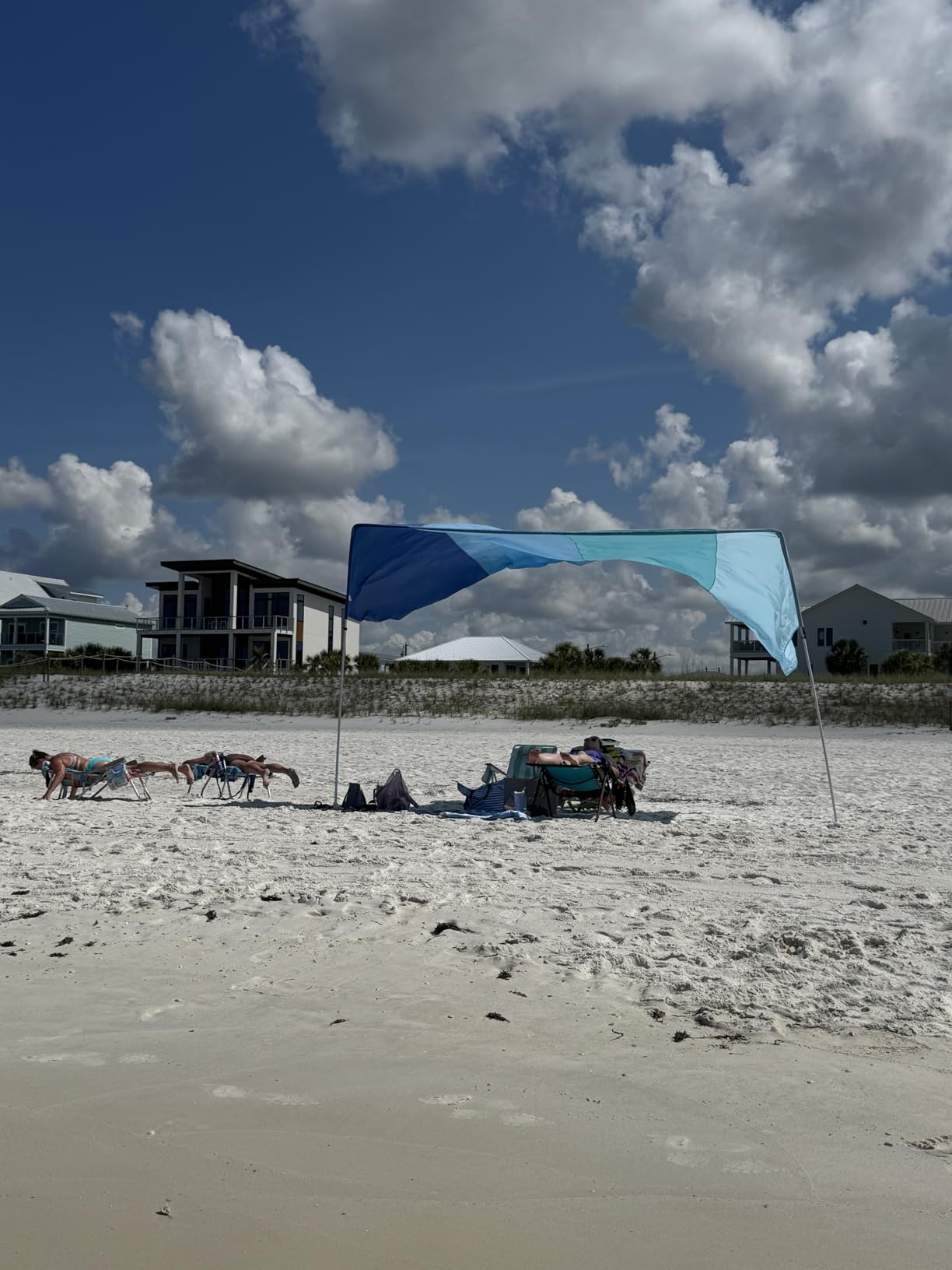 MillionShades® Beach Shade Canopy – No Ropes, No Sandbags, Quiet in Wind, 14x14 ft Wind-Propelled® Beach Shade Sail, UPF 50+, Grande for 10+ People customer photo 2