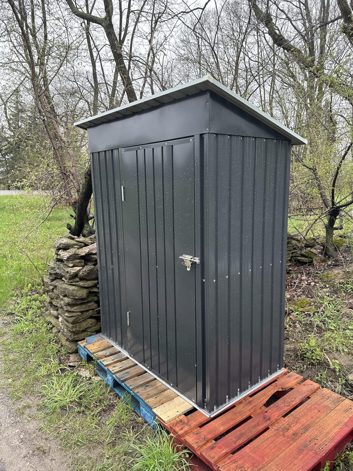 Breezz Outdoor Steel Storage Shed, 10 x 12 ft, Brown customer photo 1